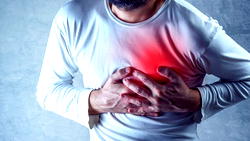 Men reach critical heart disease risk level years before women – Study