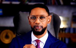 Fatoyinbo urges Nigerian youth to embrace faith, boldness