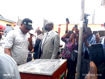 Customs boss commissions 104-yr-old renovated school in Ikorodu