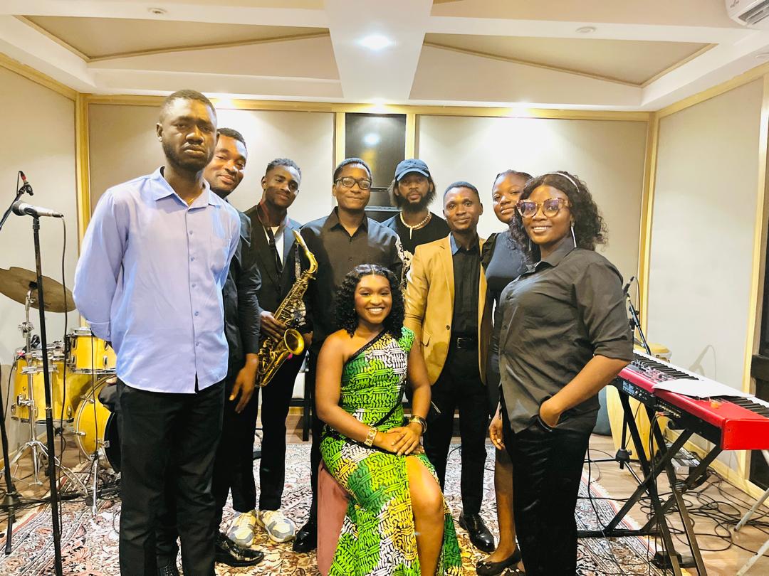 Gospel artist ‘Peace Sunday’ Shines in Gold, Ignites African Praise 2026