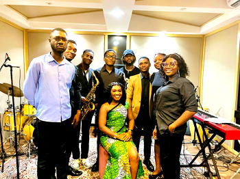 Gospel artist ‘Peace Sunday’ Shines in Gold, Ignites African Praise 2026