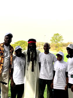 Foundation educates Nigerian students on justice, donates food packages
