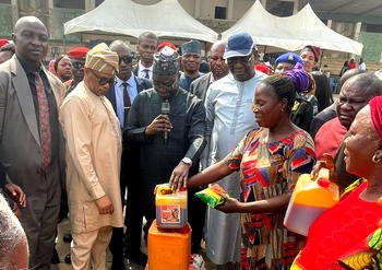 FG vows long-term support for displaced families in Benue
