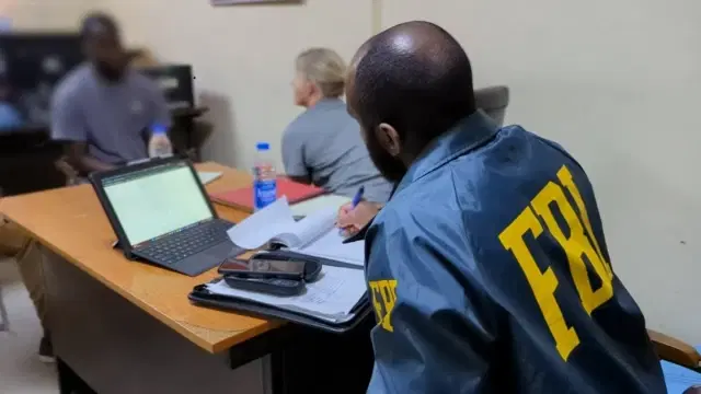 Nigeria hands over cybercrime suspect to US in high-profile extortion, murder case