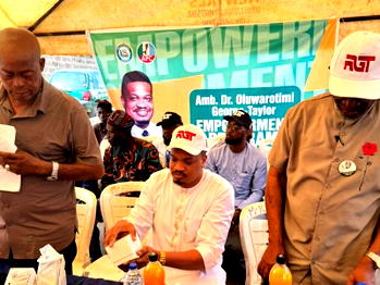House of Reps hopeful, George-Taylor empowers over 200 Ogun residents
