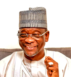 Ramadan: APC Chieftain, Dalori distributes food palliatives, over N18m cash to vulnerables in Borno