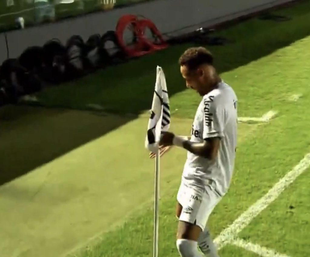 Video: Neymar hits Vinicius Jr celebration after scoring for Santos