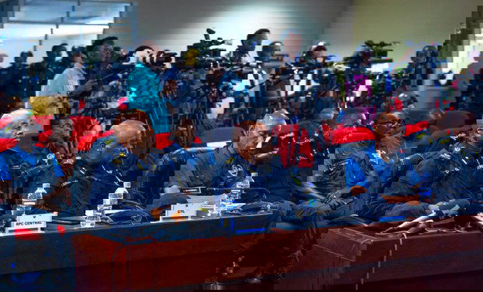 Video: Rwanda police warns Nigerian content creator eating on road while filming