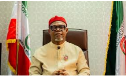 Senate Committee observes minute silence in honour of late Mpigi