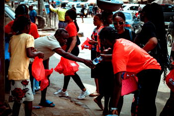 Valentine: Young Nigerians embark on nationwide humanitarian outreach