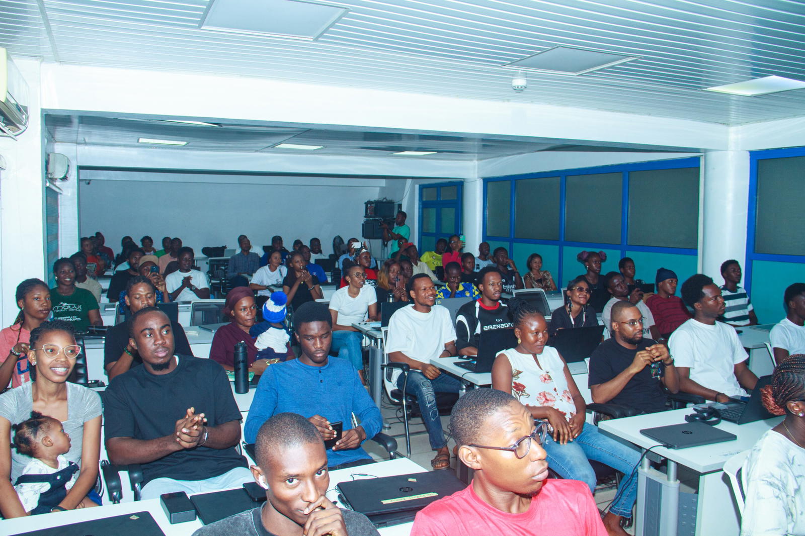 Nigeria targets 1m AI engineers as DBI, Learn2Earn seal pact