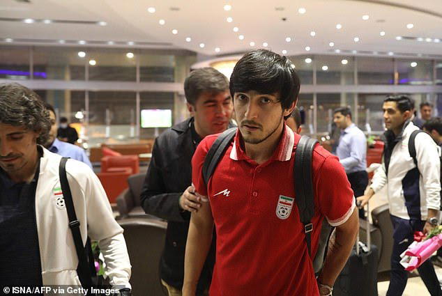 Iranian Footballer Azmoun Omitted from National Squad Following Encounter with Dubai Official