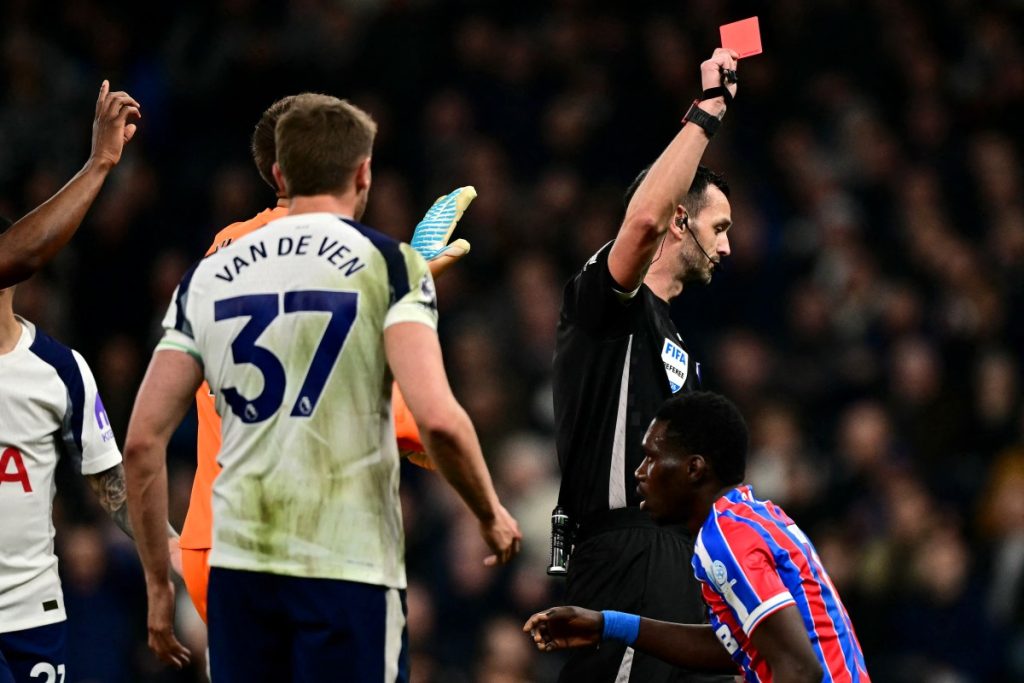 Tottenham slip deeper into relegation trouble after loss to Palace