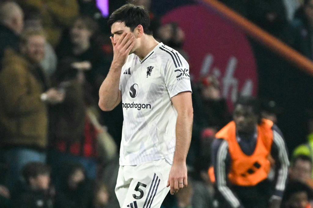 Man Utd held by Bournemouth after Maguire sees red