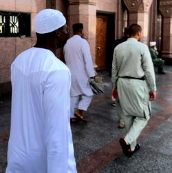 Asake visits holy site in Medina, performs Umrah