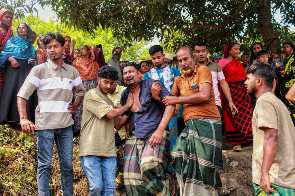Bangladesh rescuers recover 24 bodies after bus plunges into river