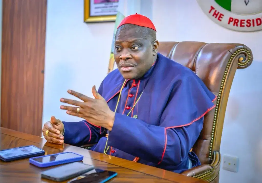 Middle-East crisis: FG puts pilgrimage on hold