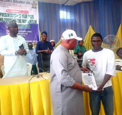 Apapa Iganmu LCDA sponsors JAMB forms for indigent students