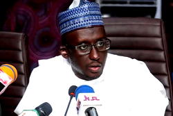 Farmers pass vote of confidence in NADF boss, Ibrahim