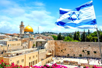 Sirens sound in Jerusalem after Iran missile alerts