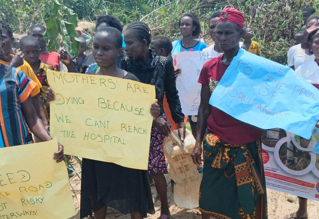 Delta community protests neglect of Toru -Angiama road