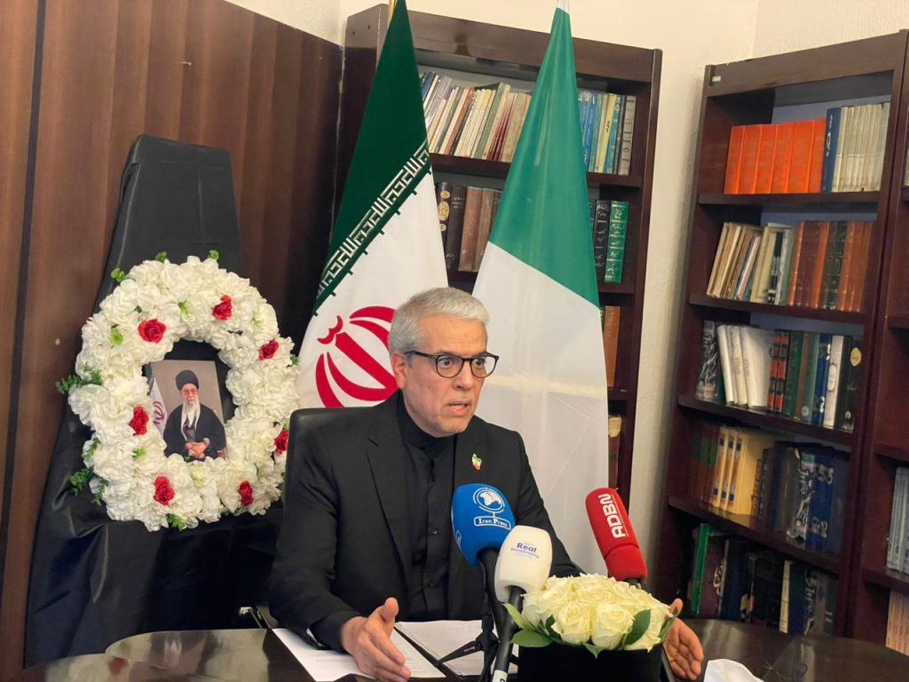 Iran reaffirms right to self-defense, calls on world to condemn U.S., Israeli attacks