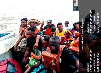Navy foils sea robbery attempt, rescues 16 passengers on Ibaka–Calabar Channel