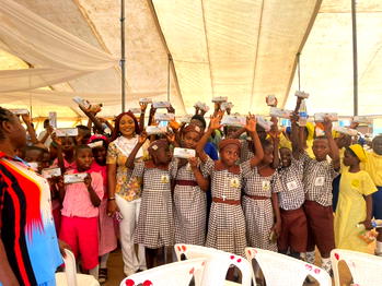 Odunola Abayomi, Dave Care & Shelter Foundation join forces to empower Lagos Students