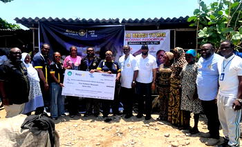 Rotary Club Falomo boosts 15 Lagos traders with N30,000 each