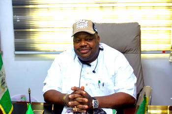 Environmental sanitation: Lagos LCDA deploys new compactor to evacuate refuse