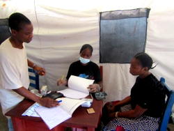 Medical outreach in Makoko reaches nearly 500 residents in two weeks