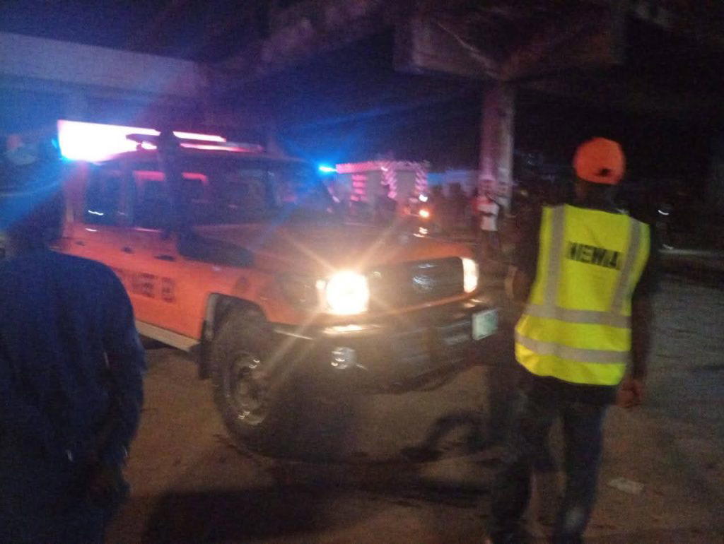 Fire razes over 10 shops at Jos terminus market despite prompt firefighting response