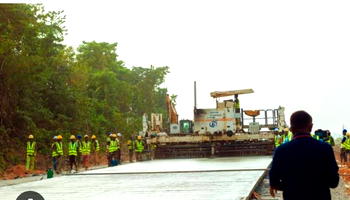 Group inspects FG road projects in Osun, distributes 2,000 food packs