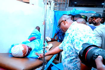 Gov. Mutfwang visits injured Angwan Rukuba victims at JUTH