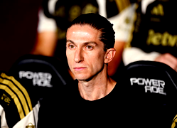 Brazil’s Flamengo sack coach Filipe Luis despite 8-0 win