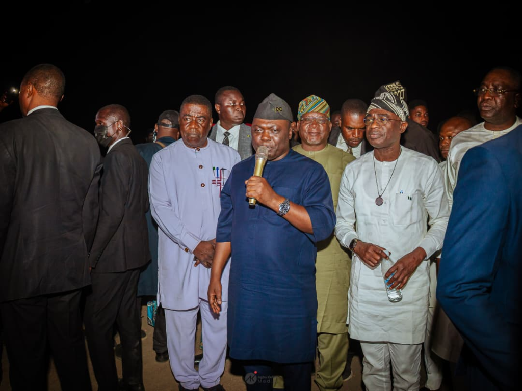 Benue, Taraba governors visit IDPs in border communities