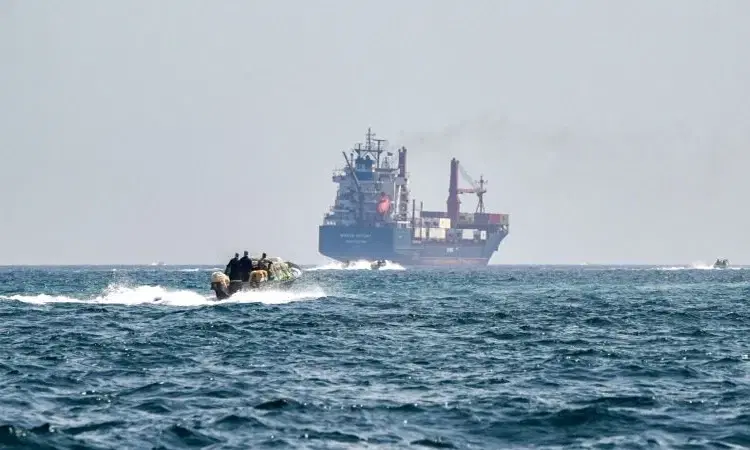UAE tugboat sank in Strait of Hormuz; 3 Indonesian crew missing