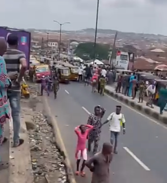 Trailer kills three, injures several in Ibadan