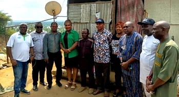 C’River: Gov’s aide, NUJ leaders donate cash, food to sick journalist