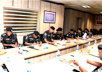 PSC promotes 7 AIGs to DIGs, charges them to uphold professionalism