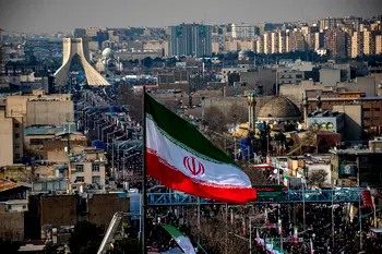 Iran steps up attacks on Mideast economy in response to US-Israeli strikes