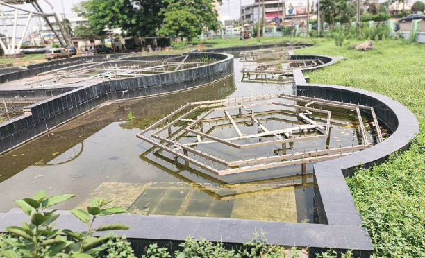 Abandoned, forgotten: Benin Water Fountain lies in ruins