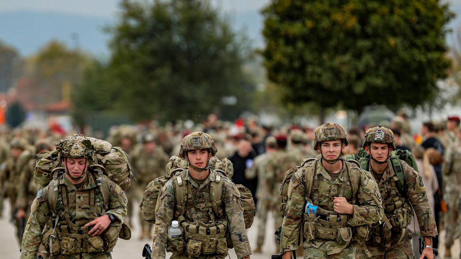 Top 10 countries with the largest army force in the world