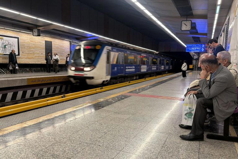 Iran resumes rail services on routes damaged by war