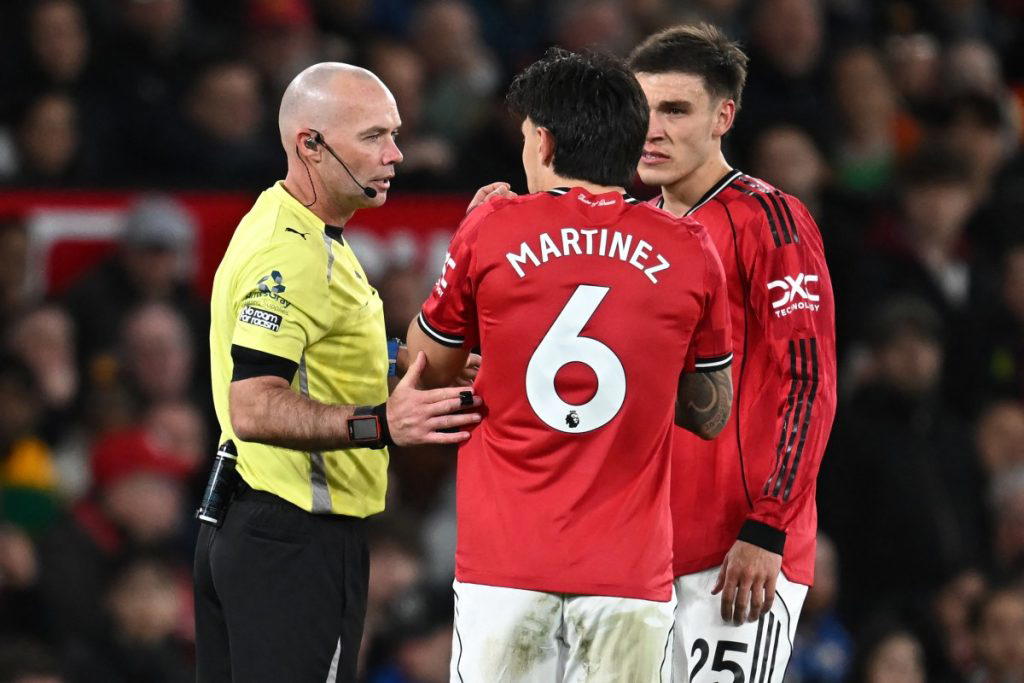 Carrick says Martinez red card was the worst decision he has seen