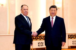 Xi meets Russian FM as leaders flock to China over Middle East war