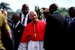 Cameroonians welcome Pope Leo on second leg of African tour