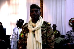Mali holds tribute for assassinated defence minister