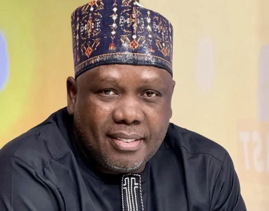 Nigeria growing faster than US, UK – Presidency