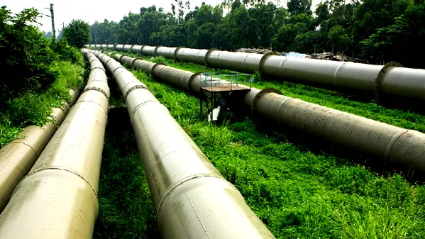 JUST IN: FG reviews expired oil licenses for extension
